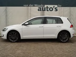 Wit Gebruikt 2018 VW e-Golf Hatchback | € 13.400 (Iets duurder)