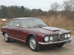 Rood Gebruikt 1962 Alfa Romeo 2600 Sprint Coupé | € 44.950