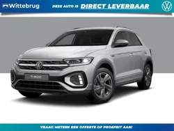 Zilver, metallic lak Nieuw 2025 VW T-Roc R-line Edition SUV | € 49.995 (Duur)