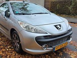Gebruikt 2007 Peugeot 207 CC Cabriolet | € 1.490 (Eerlijke prijs)