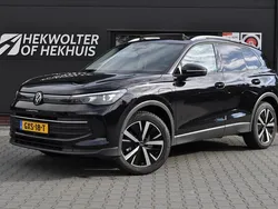 Zwart Gebruikt 2025 VW Tiguan Life SUV | € 48.950 (Eerlijke prijs)