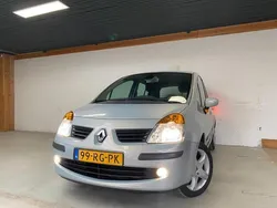 Grijs Gebruikt 2005 Renault Modus Luxe MPV | € 2.750 (Iets duurder)