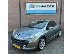 Grijs Gebruikt 2007 Peugeot 207 CC Cabriolet | € 3.499 (Eerlijke prijs)