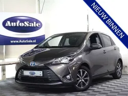 Grijs Gebruikt 2019 Toyota Yaris Hybrid Hatchback | € 14.944 (Goede deal)