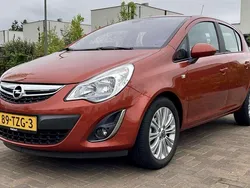 Rood Gebruikt 2012 Opel Corsa Edition MPV | € 8.350 (Iets duurder)