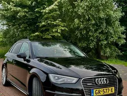 Zwart Gebruikt 2015 Audi A3 Hatchback | € 14.500 (Iets duurder)