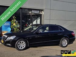 Zwart Gebruikt 2010 Mercedes E200 Avantgarde Sedan | € 8.995 (Super prijs)