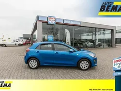 Blauw Gebruikt 2021 Kia Rio Comfort Hatchback | € 13.450 (Goede deal)