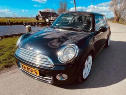 Zwart Gebruikt 2009 Mini Cooper Hatchback | € 4.000 (Eerlijke prijs)