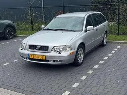 Grijs Gebruikt 2003 Volvo V40 Stationwagen | € 1.800