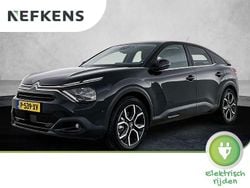 Zwart Gebruikt 2022 Citroën e-C4 Shine SUV | € 18.925 (Eerlijke prijs)