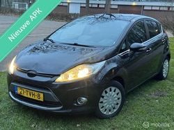 Zwart Gebruikt 2012 Ford Fiesta Hatchback | € 1.950 (Goede deal)