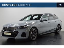 Brooklyn grau (grijs metallic) Gebruikt 2025 BMW 530e Shadowline Stationwagen | € 68.450