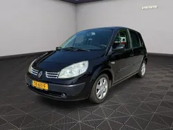 Zwart Gebruikt 2003 Renault Scénic Expression MPV | € 1.400 (Eerlijke prijs)