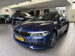 Blauw Gebruikt 2019 BMW 520 Executive Stationwagen | € 29.950 (Iets duurder)