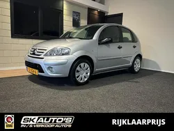 Grijs, metallic lak Gebruikt 2009 Citroën C3 Hatchback | € 6.995