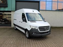 Wit Gebruikt 2023 Mercedes Sprinter Van | € 54.950 (Duur)