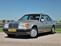 Mercedes E300