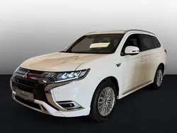 Wit Gebruikt 2019 Mitsubishi Outlander Instyle SUV | € 25.950 (Iets duurder)