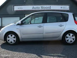 Grijs Gebruikt 2007 Renault Scénic II Dynamique MPV | € 1.700 (Eerlijke prijs)