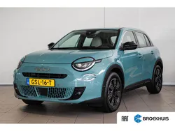 Blauw Gebruikt 2024 Fiat 600 Urban SUV | € 27.090 (Eerlijke prijs)
