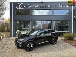 Zwart Gebruikt 2024 Peugeot 2008 Allure SUV | € 24.950 (Eerlijke prijs)