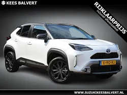 Wit Gebruikt 2024 Toyota Yaris Cross X-plore SUV | € 29.950 (Eerlijke prijs)