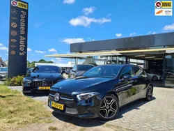 Zwart Gebruikt 2019 Mercedes A200 Business Hatchback | € 19.995 (Eerlijke prijs)