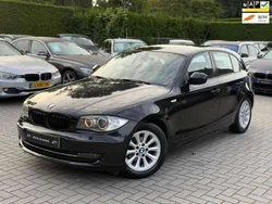Zwart Gebruikt 2011 BMW 116 Efficient Dynamics Hatchback | € 5.950 (Eerlijke prijs)