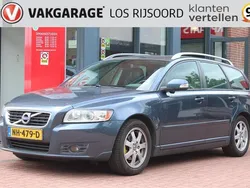 Blauw Gebruikt 2011 Volvo V50 Summum Stationwagen | € 3.250 (Goede deal)