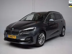 Grijs, metallic lak Gebruikt 2022 BMW 216 Gran Tourer MPV | € 20.945 (Goede deal)