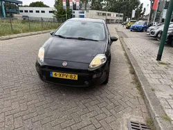 Zwart Gebruikt 2014 Fiat Punto Street Hatchback | € 5.950 (Iets duurder)