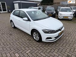 Wit Gebruikt 2019 VW Polo Comfortline Hatchback | € 10.750 (Eerlijke prijs)