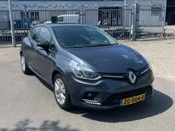 Grijs Gebruikt 2019 Renault Clio IV LIMITED Hatchback | € 13.500 (Iets duurder)