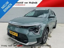 Groen, metallic lak Gebruikt 2022 Kia e-Niro SUV | € 31.950 (Iets duurder)