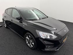 Zwart Gebruikt 2019 Ford Focus Business Edition Hatchback | € 12.950 (Iets duurder)