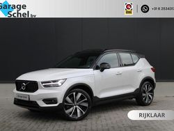 Wit (parellak) Gebruikt 2021 Volvo XC40 R-Design SUV | € 37.950 (Duur)