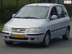 Grijs Gebruikt 2004 Hyundai Matrix Style MPV | € 2.499 (Eerlijke prijs)