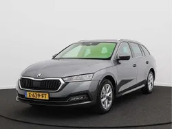 Grijs Gebruikt 2023 Skoda Octavia Business Line Stationwagen | € 23.450 (Eerlijke prijs)
