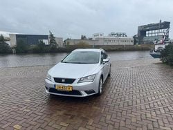 Grijs Gebruikt 2016 Seat Leon ST CONNECT Stationwagen | € 3.950 (Goede deal)