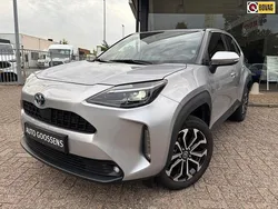 Zilver Gebruikt 2022 Toyota Yaris Cross SUV | € 27.995 (Eerlijke prijs)