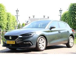 Grijs Gebruikt 2022 Seat Leon ST Reference Stationwagen | € 16.900 (Super prijs)