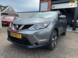 Grijs, metallic lak Gebruikt 2016 Nissan Qashqai N-Vision SUV | € 12.450 (Eerlijke prijs)