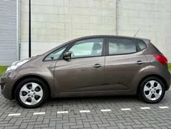 Bruin Gebruikt 2012 Kia Venga Hatchback | € 5.500 (Goede deal)