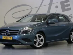 Blauw Gebruikt 2014 Mercedes A180 Ambition Hatchback | € 13.450 (Goede deal)