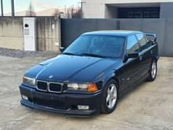 Zwart Gebruikt 1994 BMW 318 Efficient Dynamics Sedan | € 22.000
