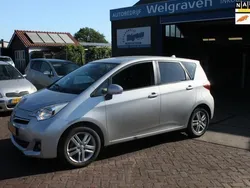 Grijs Gebruikt 2012 Toyota Verso-S MPV | € 9.950 (Eerlijke prijs)