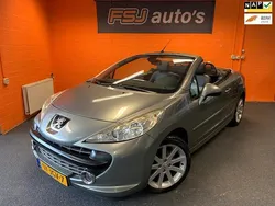 Grijs Gebruikt 2009 Peugeot 207 CC Roland Garros Cabriolet | € 3.750 (Eerlijke prijs)