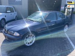 Blauw Gebruikt 1999 BMW 328 Executive Sedan | € 1.795 (Eerlijke prijs)