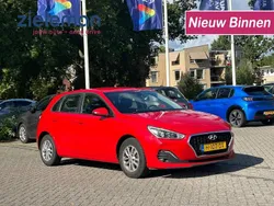 Rood Gebruikt 2020 Hyundai i30 Comfort Hatchback | € 13.845 (Goede deal)